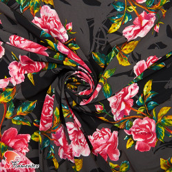 NATASHA. Tela de crespón con mucha caída, para trajes de flamenca.