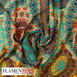Viscosa. Tejido fino con mucha caída. Estampado de mandalas.