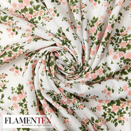 Viscosa. Tejido fino con mucha caída. Estampado de flores pequeñas.