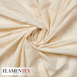 Tejido de batista bordada.