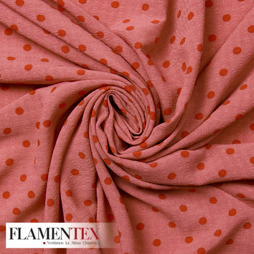 Tejido arrugado estampado con lunares de 0,90 cm.