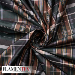 Tejido fino efecto impermeable