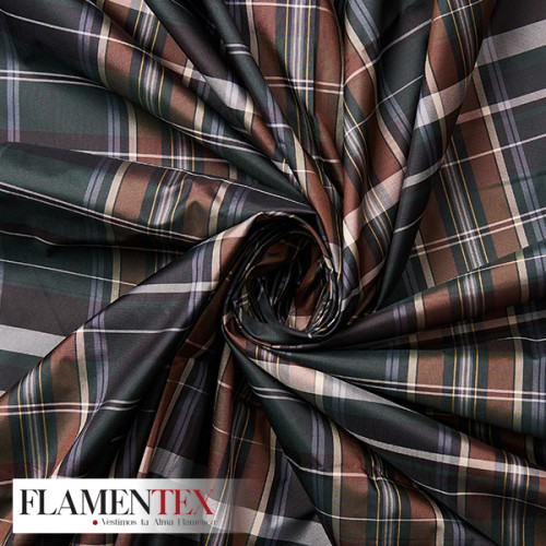 Tejido fino efecto impermeable