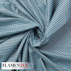 Tejido fino efecto impermeable