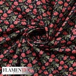 Tejido de popelín de algodón suave estampado con florecitas.