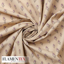 Tejido de popelín de algodón suave estampado con florecitas.