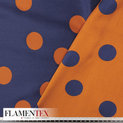 Tejido de Jacquard doble cara. con lunares de 3,75 cm.