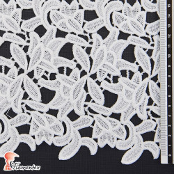 BARBATE. Guipure lace fabric.