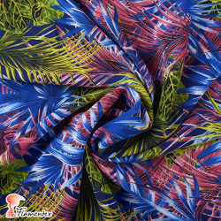 NATASHA. Tela de crespón con mucha caída, para trajes de flamenca, con estampado floral.