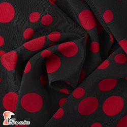 NATASHA TOPO IRREGULAR GR. Drape crêpe fabric. Normally used for flamenco dresses. Irregular polka dot.